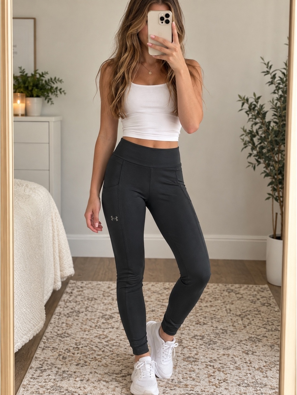 Under Armour XS Black Fitted High Rise Leggings Side Pockets Athletic